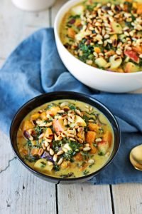 Vegan-Sweet-Potato-Soup-with-Kale_6